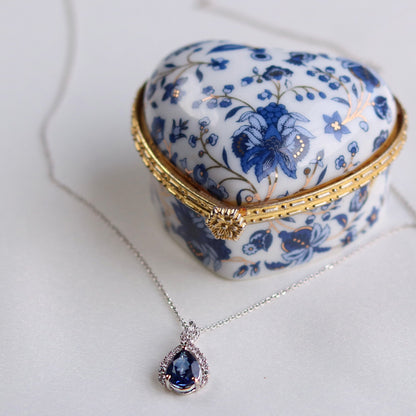 Sapphire Pendant