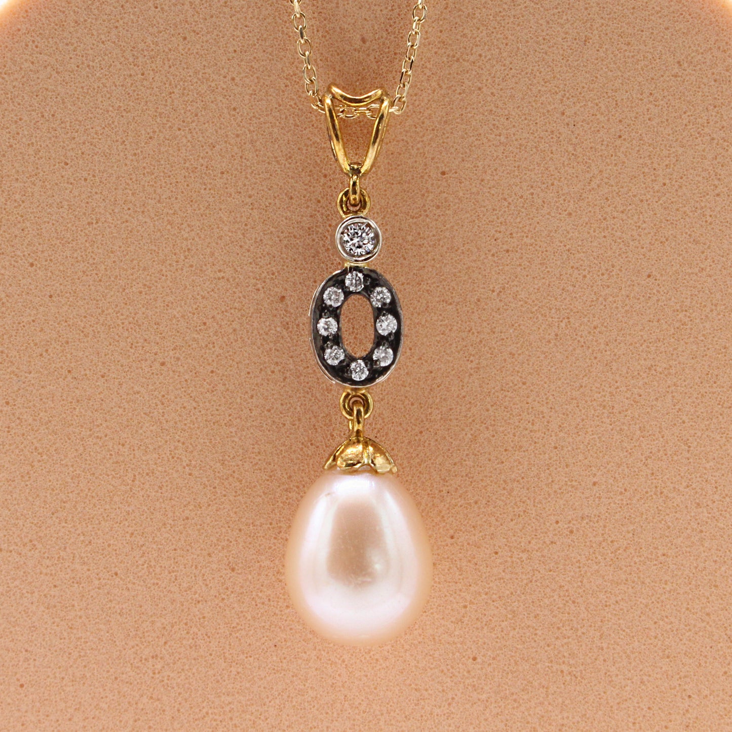 Pearl Pendant