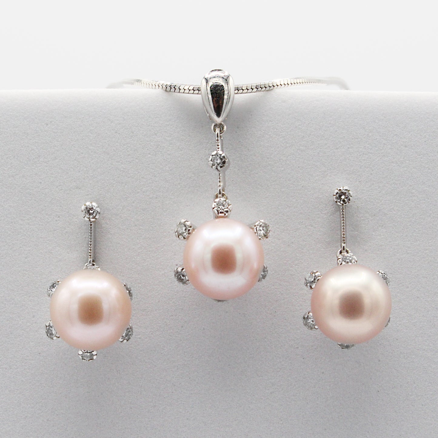 Pearl Half Set